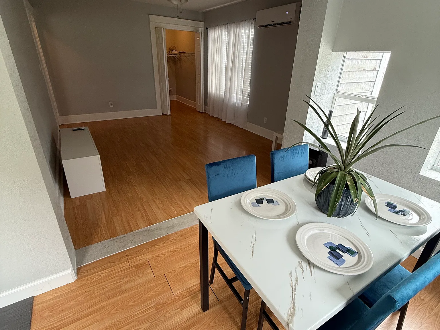 1 bed, 650 sqft, $1,750 — Photo 2