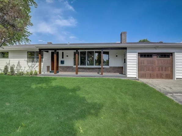 1617 HOMBERG Lane, Madison, WI 53716