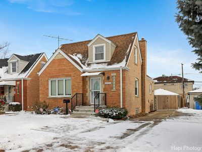 6031 N Canfield Ave, Chicago, IL, 60631
