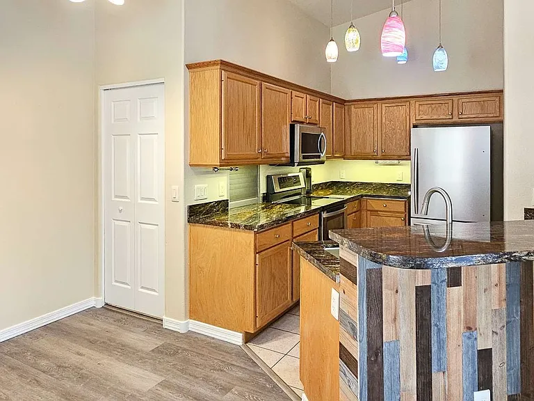 14216 N Saguaro Blvd #B — Photo 8