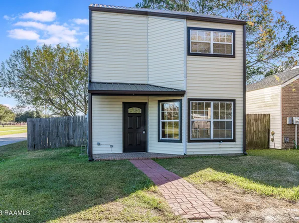 101 Vermilion Ln, Maurice, LA 70555