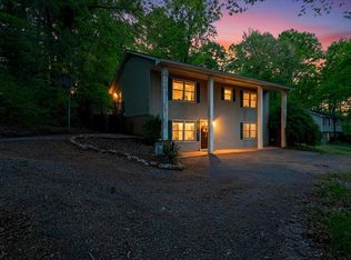 2142 Brick Church Rd, Rocky Mount, VA 24151