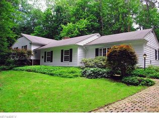 16481 Stone Ridge Rd, Chagrin Falls, OH 44023