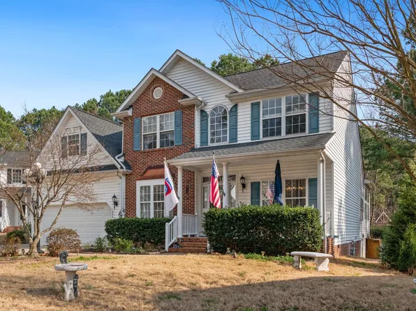 1086 Mosstree Dr, Apex, NC 27502