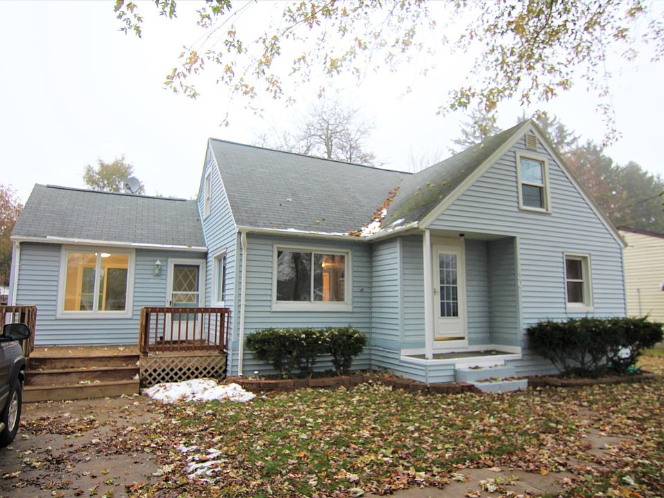1st image of 1130 Roosevelt Ct