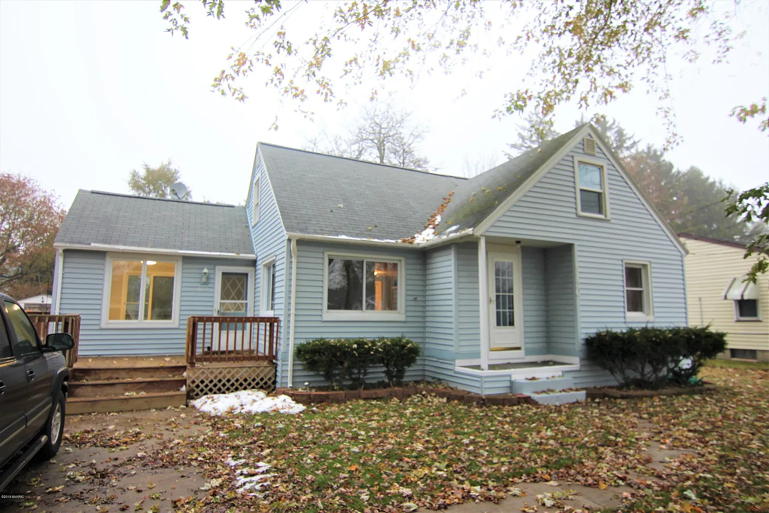 1130 Roosevelt Ct photo 1