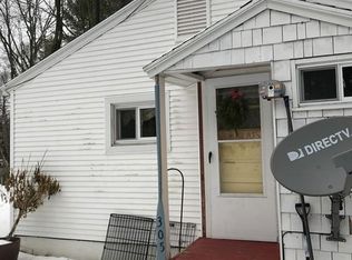 305 Locks Pond Rd, Shutesbury, MA 01072