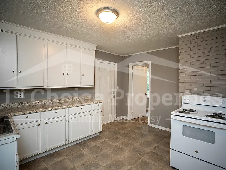 101 14th Ct NW — Photo 6