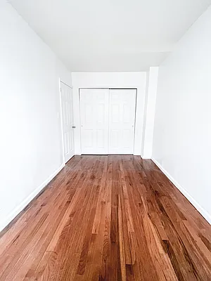 Rented by Compass | media 84