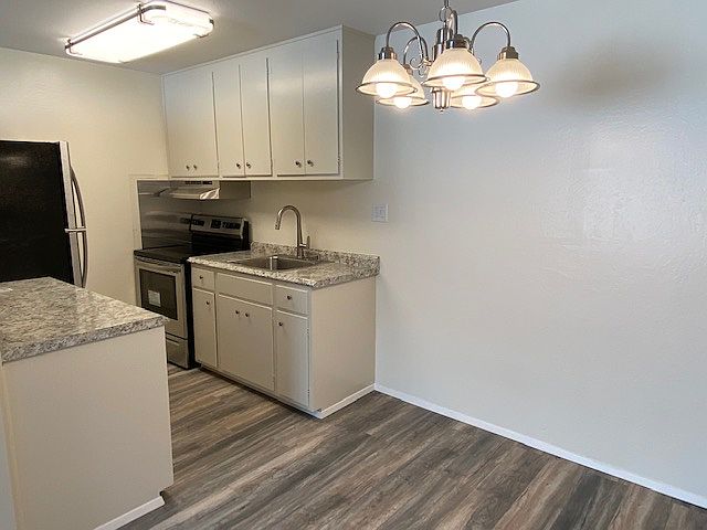 1st image of 245 E Market St APT 226