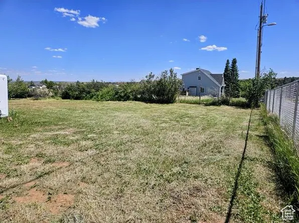 317 S North Creek Ln, Monticello, UT 84535