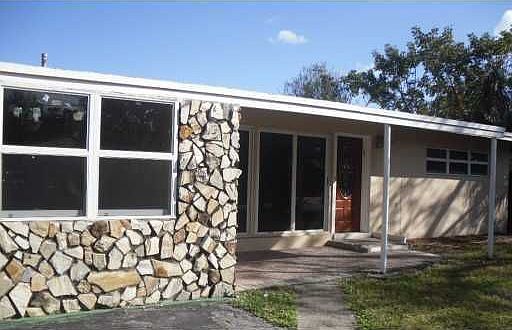 1st image of 1450 SW 18th Ter