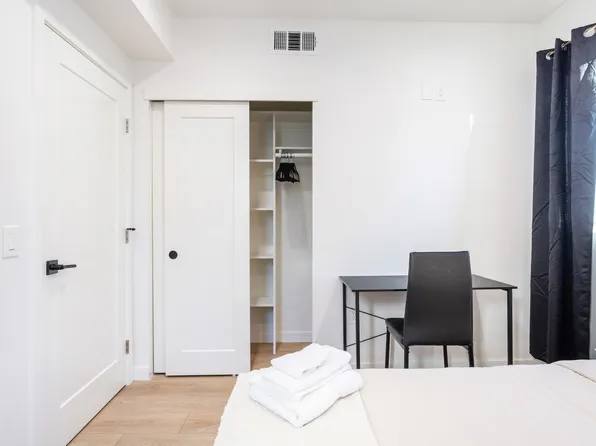 1227 N June St, Los Angeles, CA