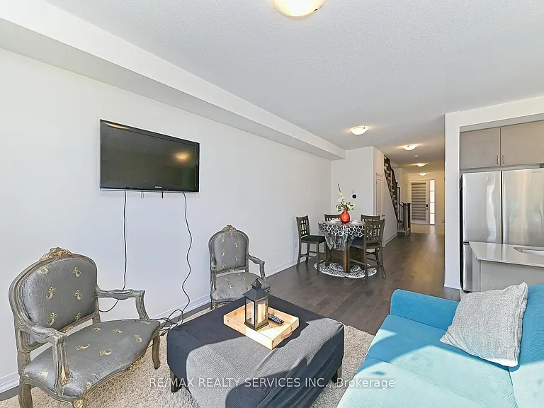 15 Blacklock St #19 — Photo 20