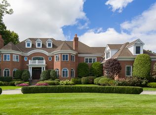 1 Azalea Cir, Purchase, NY 10577
