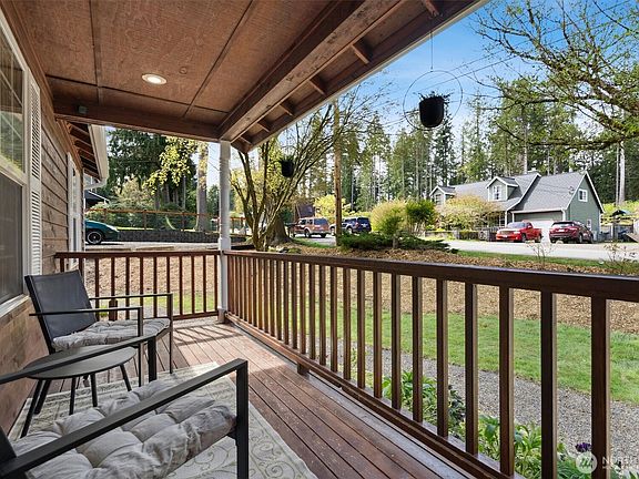 3rd image of 27442 NE Baywood Drive