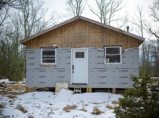 32 Ivy Rd N, Wurtsboro, NY 12790