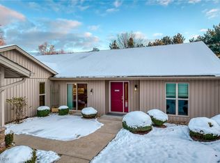 8573 Woodbridge Ct, North Ridgeville, OH 44039