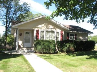 326 N 6th St, West Branch, IA 52358