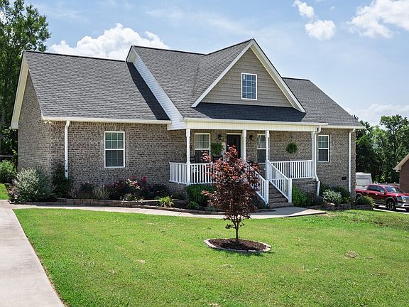 2nd image of 240 Mockingbird Ln