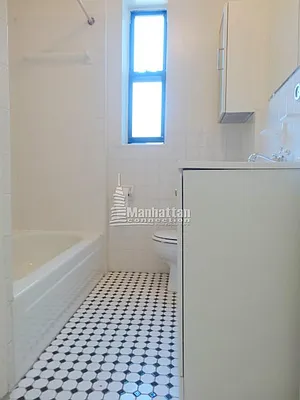 Rented by Manhattan Connection | media 9
