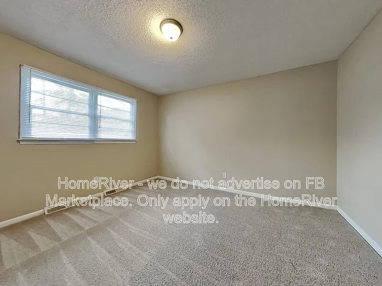 1613 Seven Oaks Pl — Photo 17