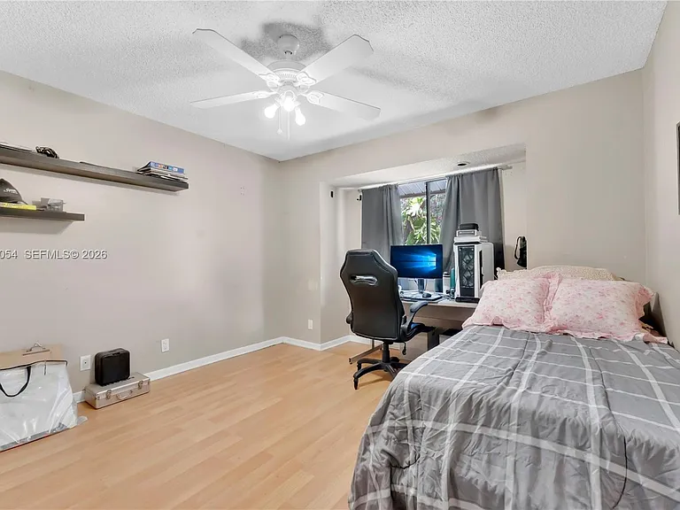 3541 NW 99th Ter #6A — Photo 10