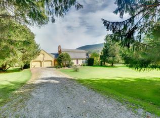 261 Osceola Rd, Richmond, MA 01254