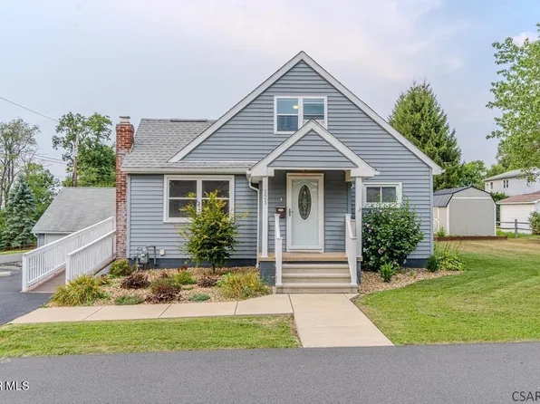 121 Sunset Ln, Ebensburg, PA 15931