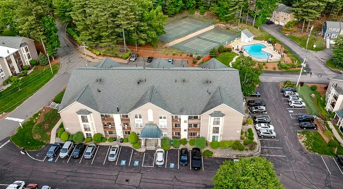 2 bed, 1.5 bath, 1100 sqft, $2,250 — Photo 1