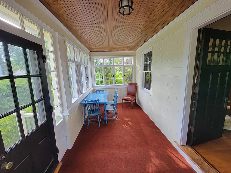 10 Phillips Rd — Photo 36