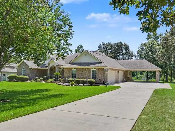 11644 King Edward Ct, Montgomery, TX 77316