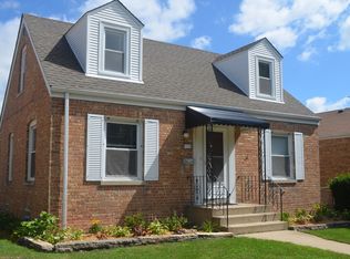 7730 W Rascher Ave, Chicago, IL 60656