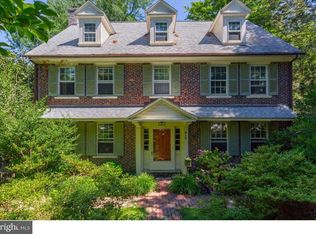 617 Pembroke Rd, Bryn Mawr, PA 19010