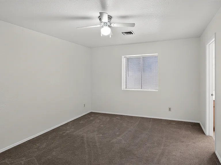 6255 E Ivy St — Photo 12