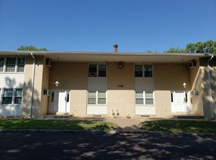 1018 Lincoln Rd APT 6, Bettendorf, IA 52722