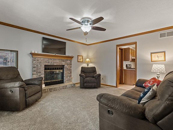 3rd image of 19120 Stone Ridge Dr