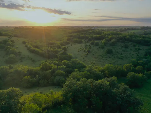 10 270th Ave, Chariton, IA 50049