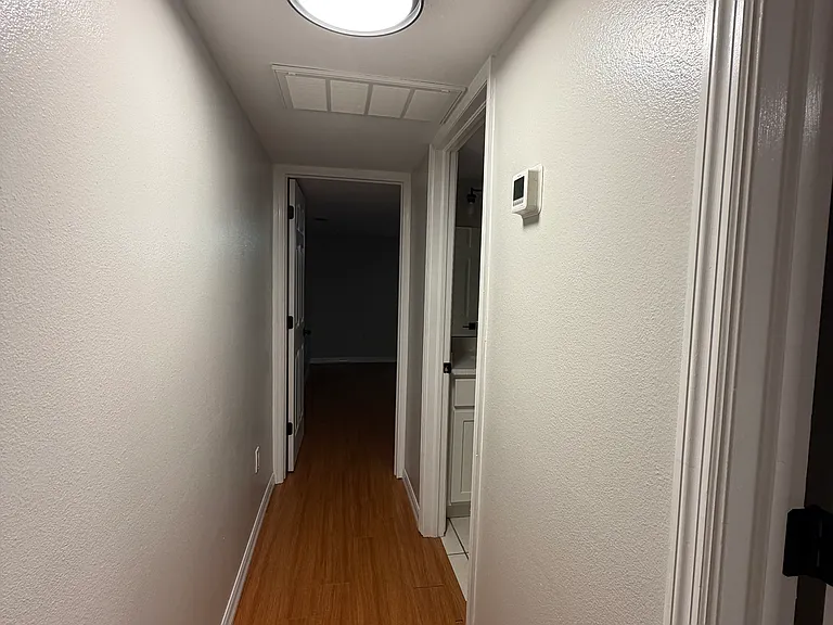 501 Orange Grove Ave S — Photo 14