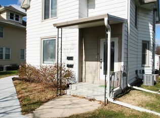 307 7th St NW #1, Rochester, MN 55901