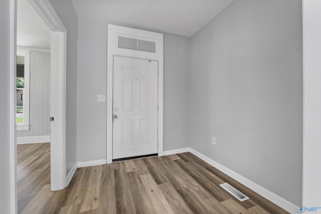 109 5th Ave NW, Decatur, AL - View 4