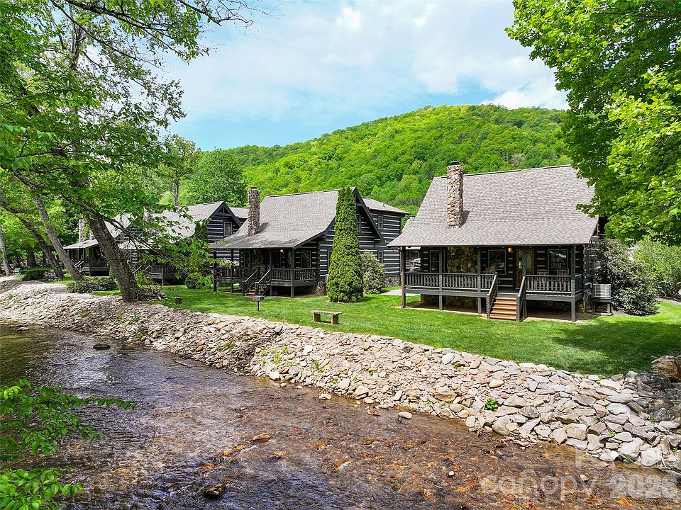 1st image of 62 Rachels Cir