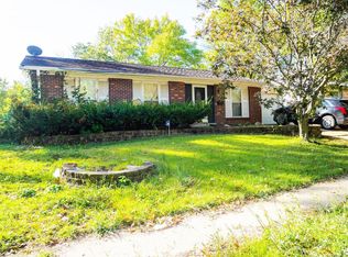 2126 Kingsford Dr, Florissant, MO