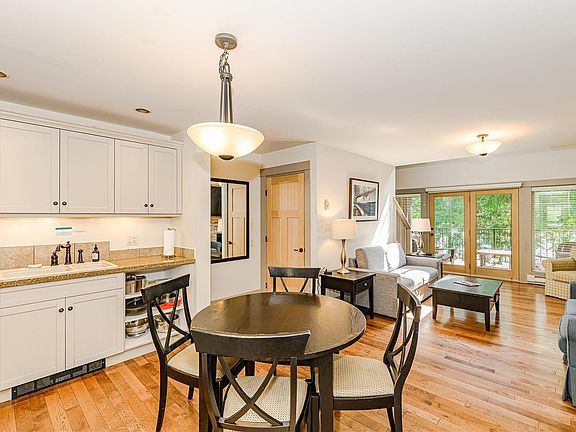 5th image of 315 Robinson Rd #36