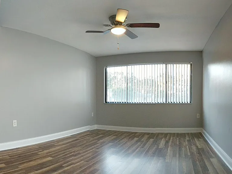 5107 Ernst Ct — Photo 5