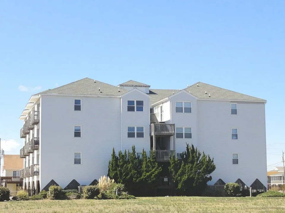 804 S Memorial Blvd #2