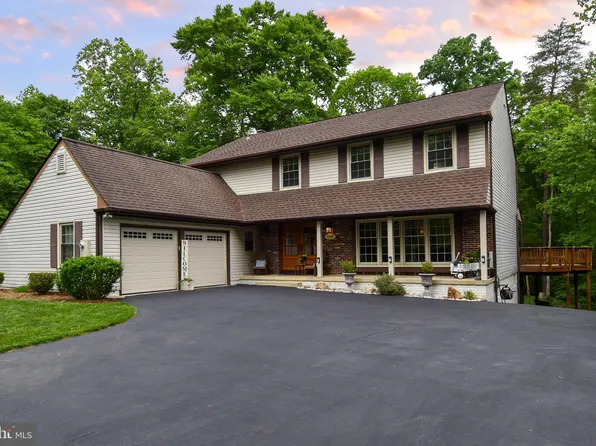 7602 Gambrill Rd, Springfield, VA 22153