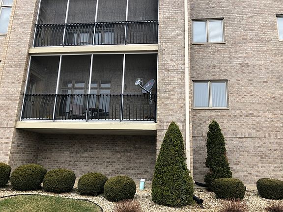 2nd image of 18610 Pine Lake Dr APT 1B