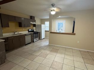 377 Douglas St, Los Angeles, CA 90026