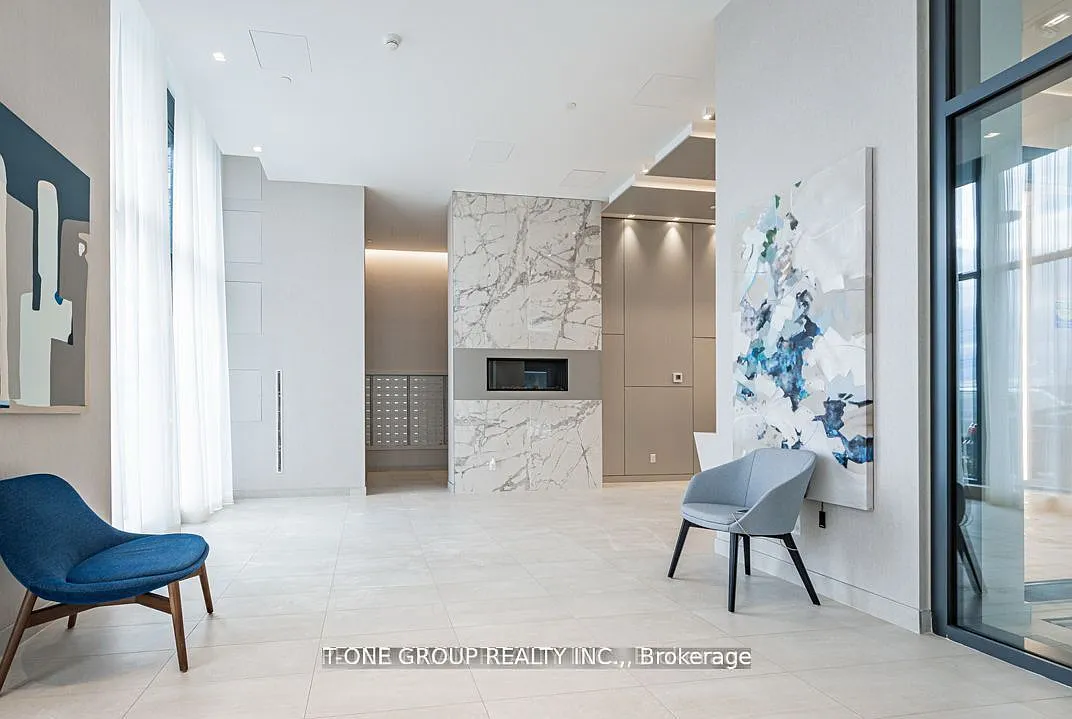 2 bed, $2,350 — Photo 3